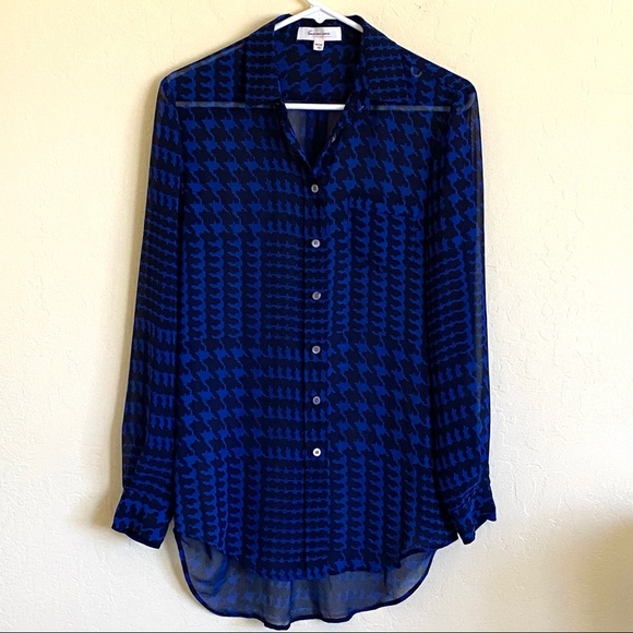 Vince Camuto Blue Black Sheer Hi-Low Blouse Top XS - Picture 4 of 8